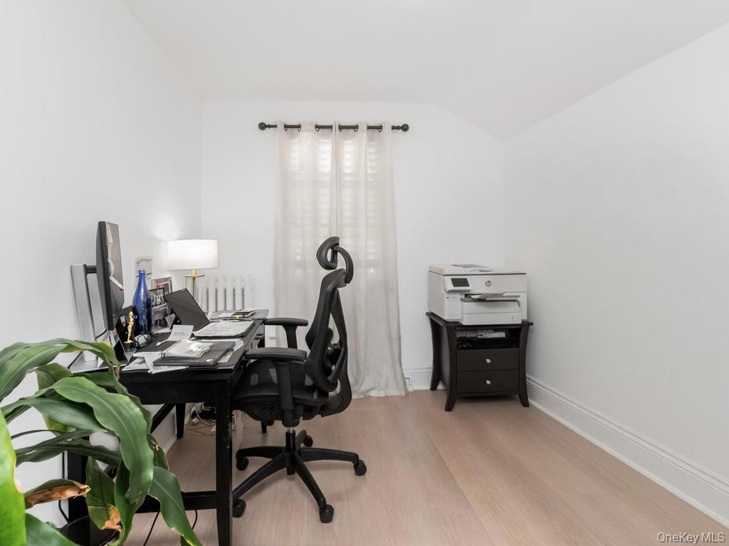 636 E 219th Street – For Sale photo 10