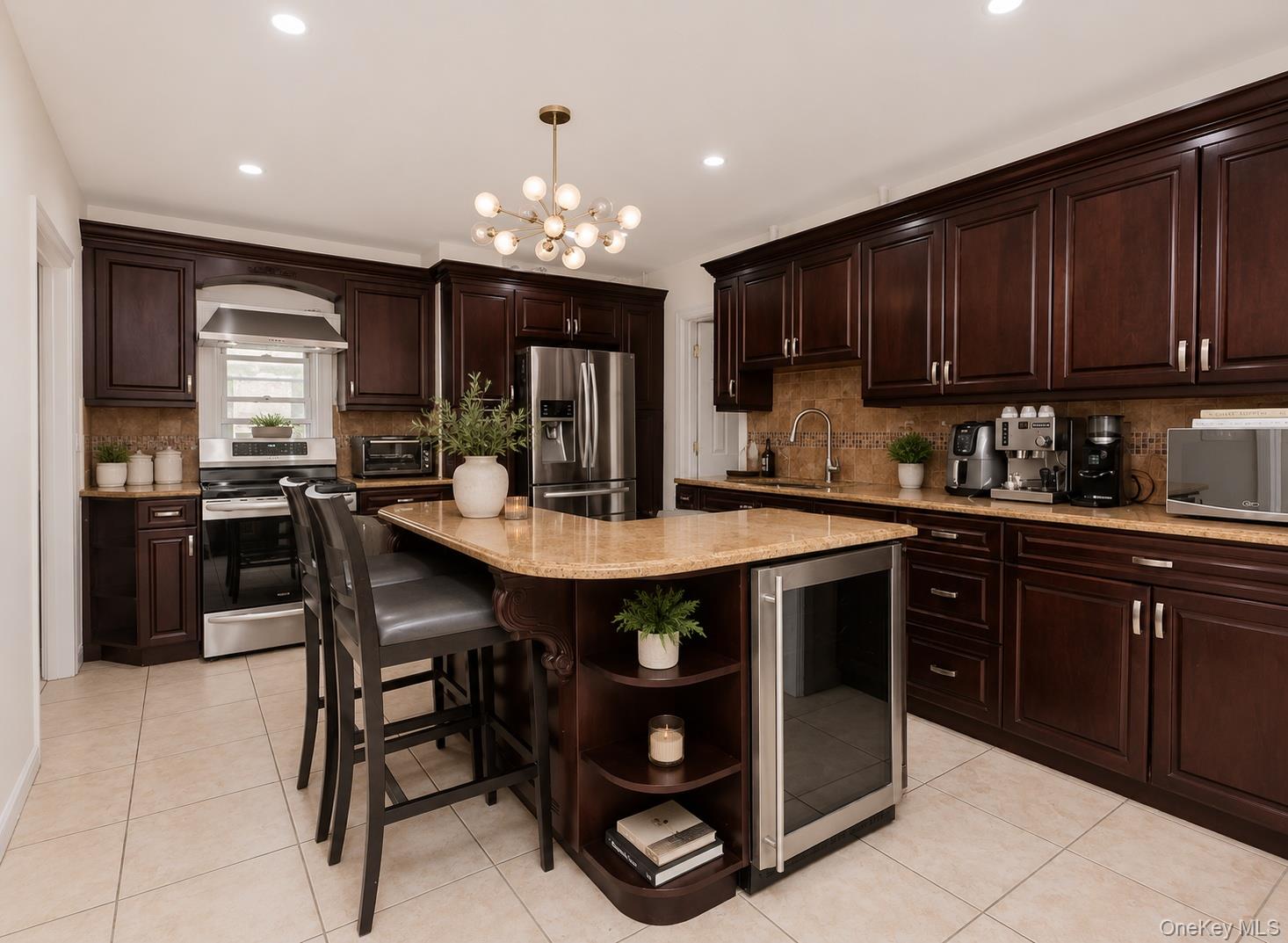 636 E 219th Street – For Sale photo 4