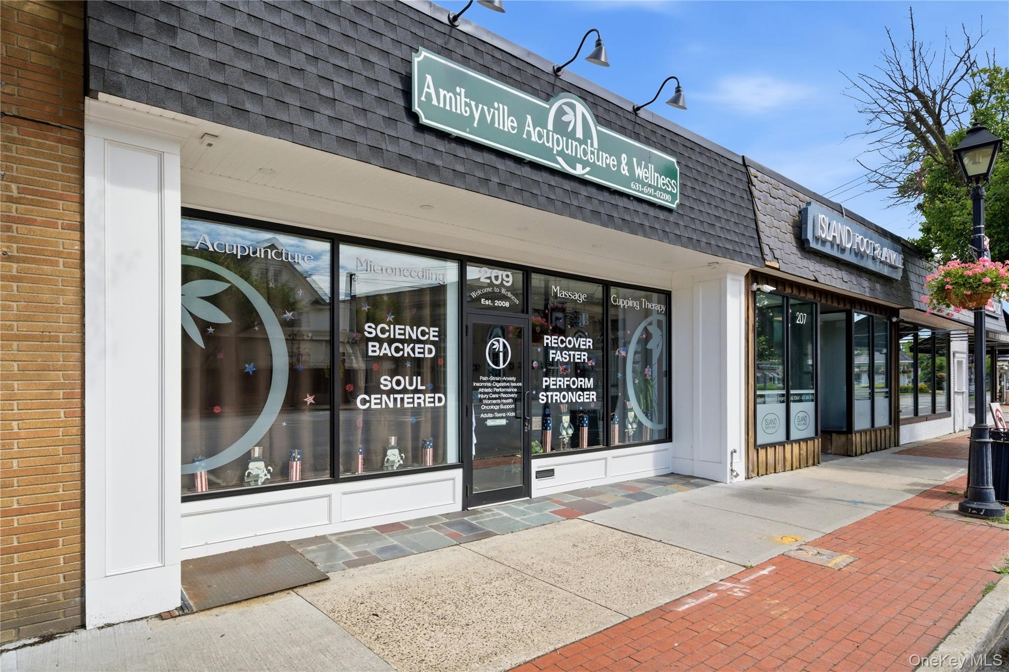 209 Broadway – For Rent photo 2