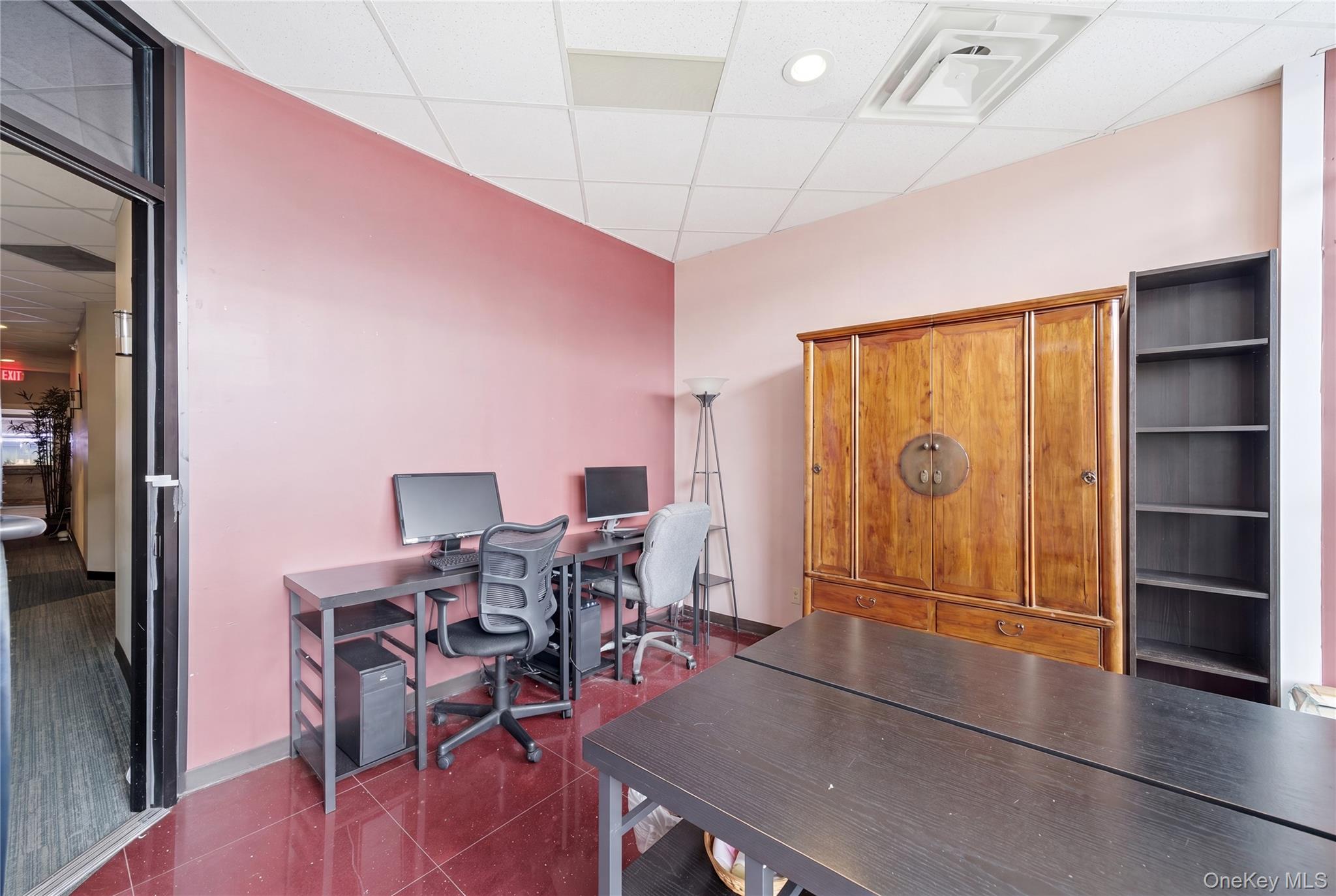 209 Broadway – For Rent photo 4