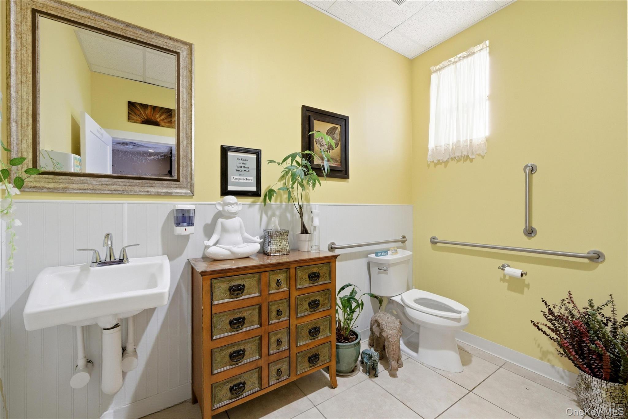 209 Broadway – For Rent photo 5