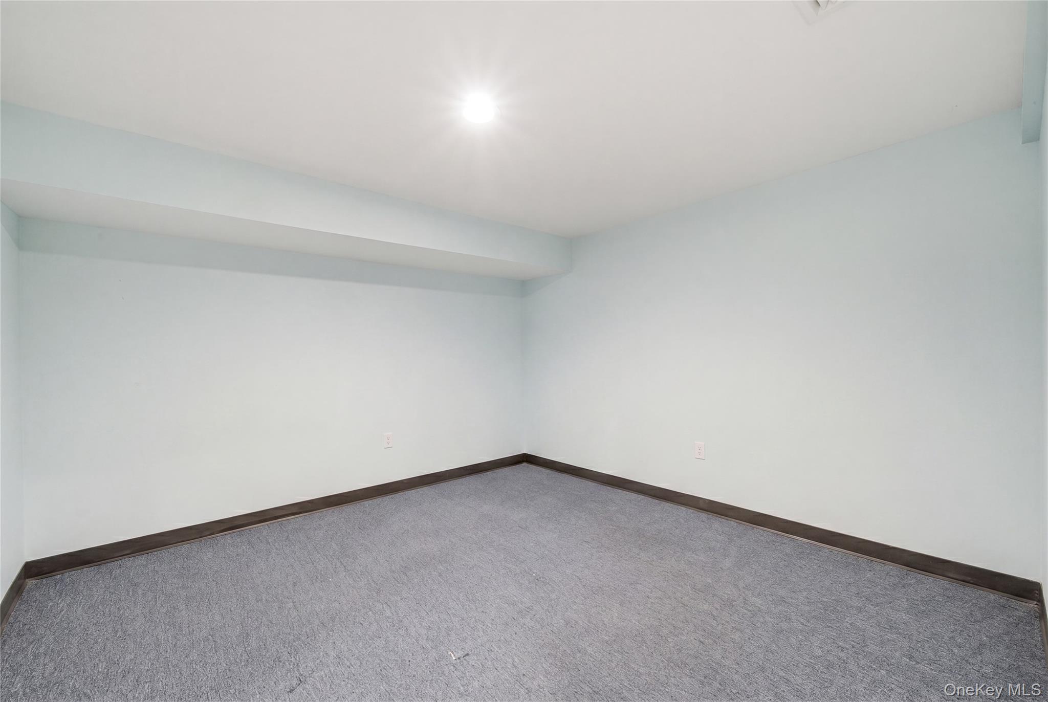 209 Broadway – For Rent photo 17