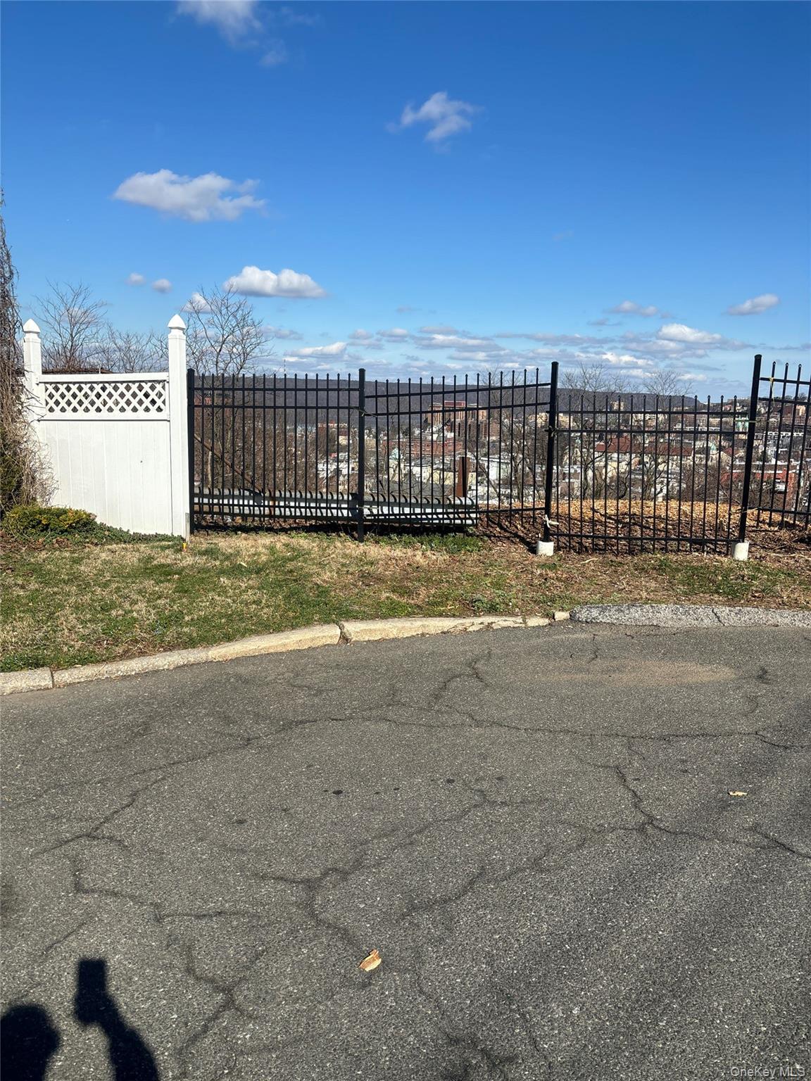 223 Glenbrook Avenue – For Sale photo 2