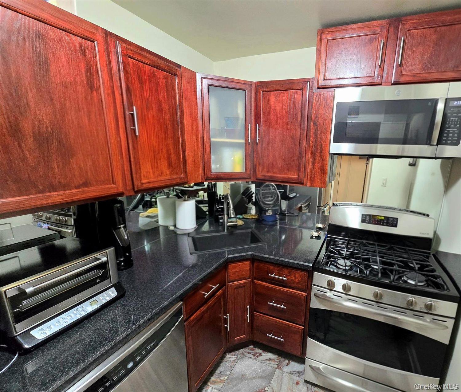 11011 Queens Boulevard, Unit 3M photo 13