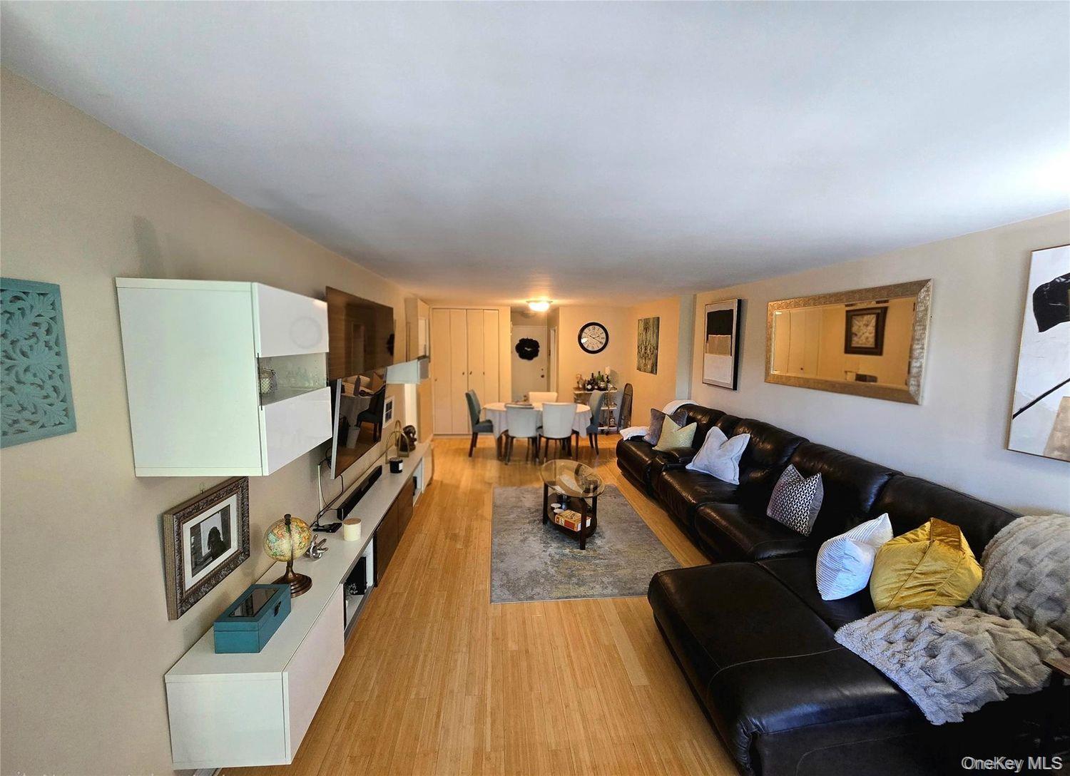 11011 Queens Boulevard, Unit 3M photo 7