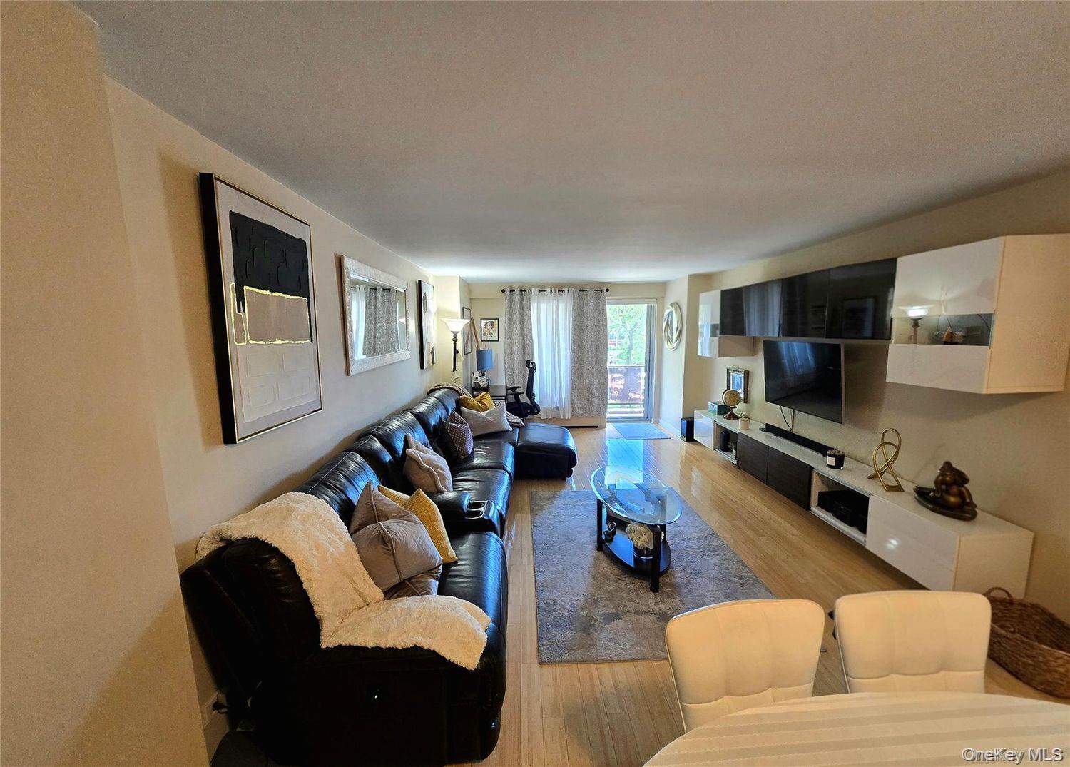 11011 Queens Boulevard, Unit 3M photo 6