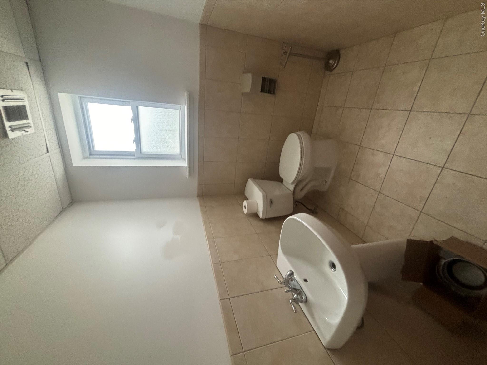 1003 Merrick Road – For Rent photo 6