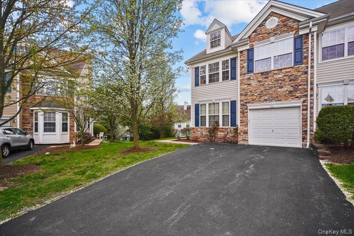 24 Ford Court – For Sale photo 2