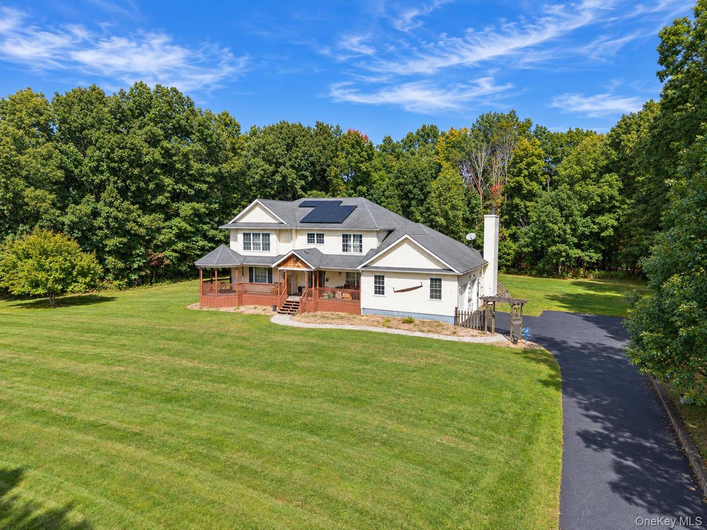 44 Paglia Drive – For Sale photo 4