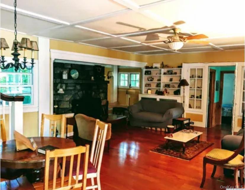 10 Spring Street – For Sale photo 5