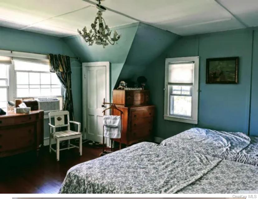 10 Spring Street – For Sale photo 18