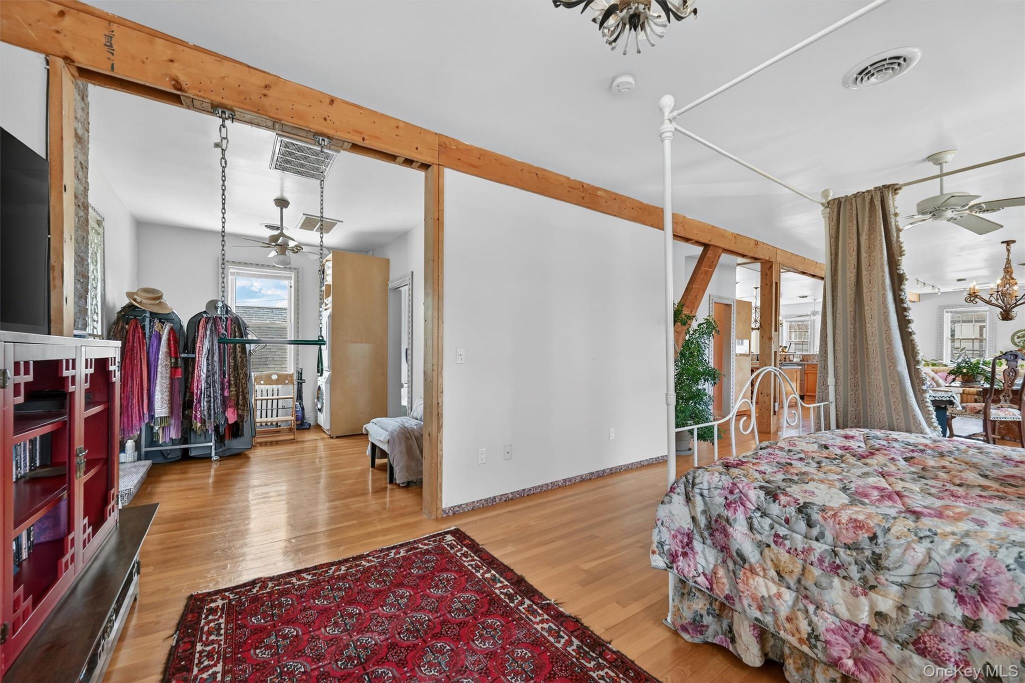 5197 Main Street – For Sale photo 34