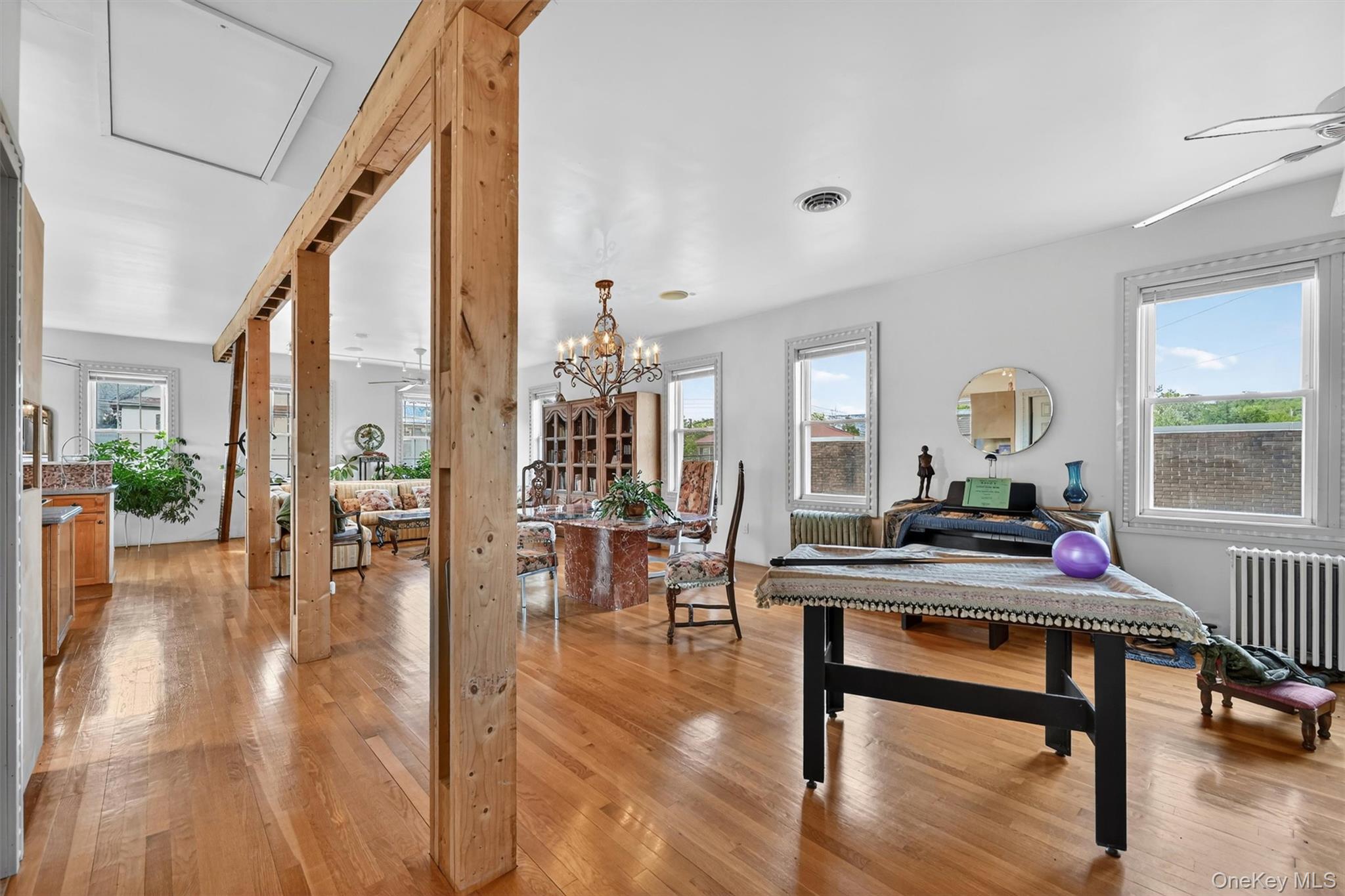 5197 Main Street – For Sale photo 22
