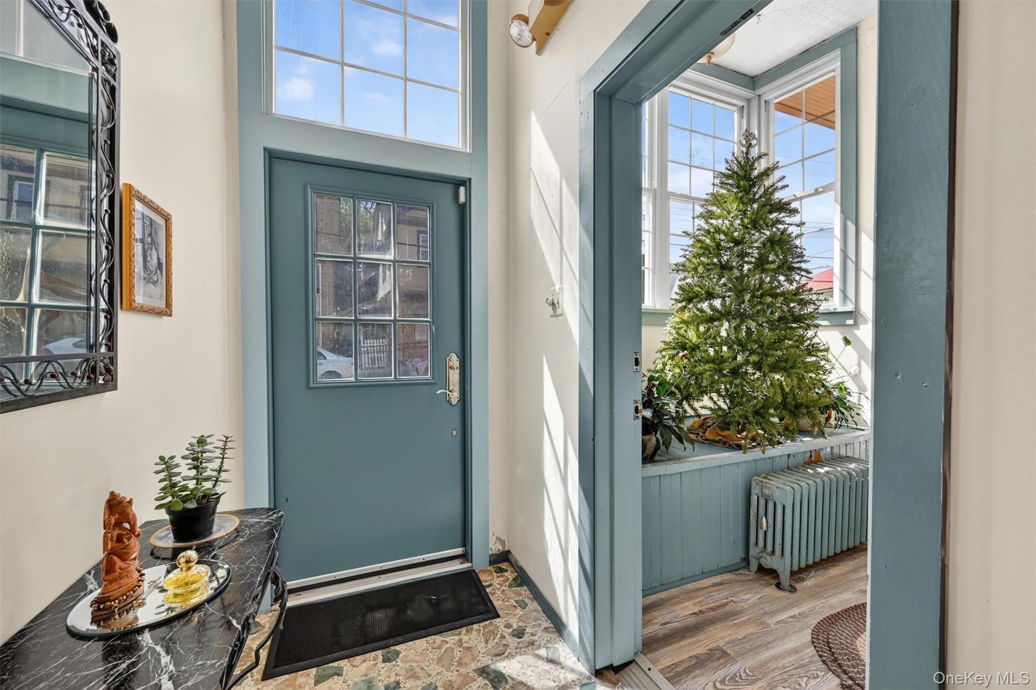 5197 Main Street – For Sale photo 5