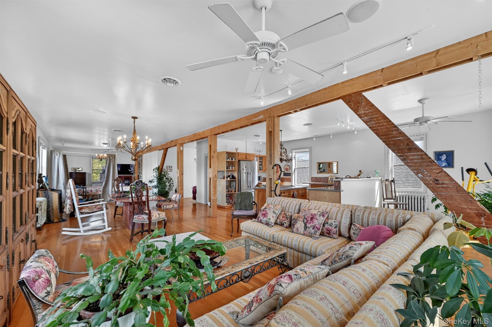 5197 Main Street – For Sale photo 21