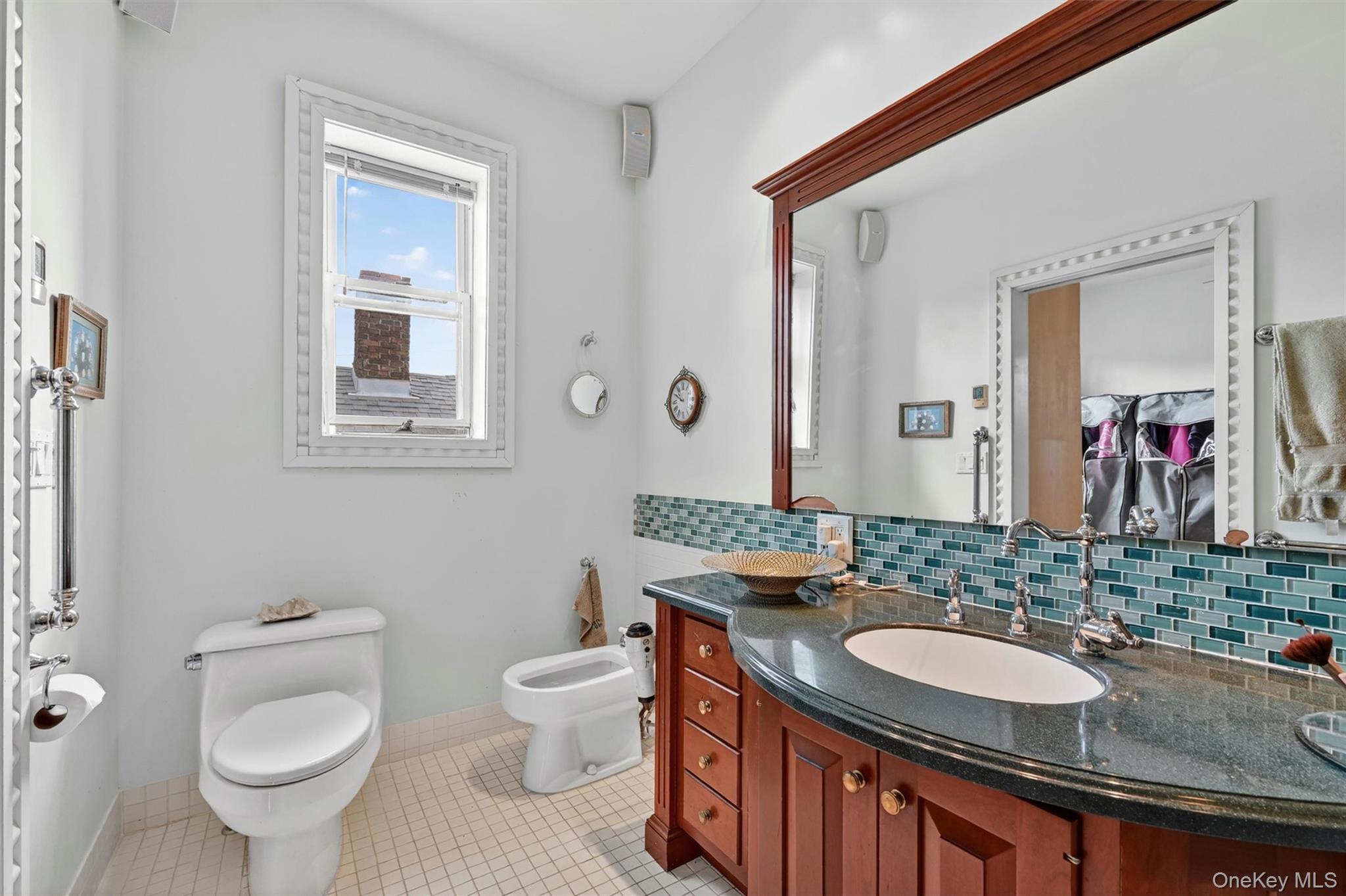 5197 Main Street – For Sale photo 38