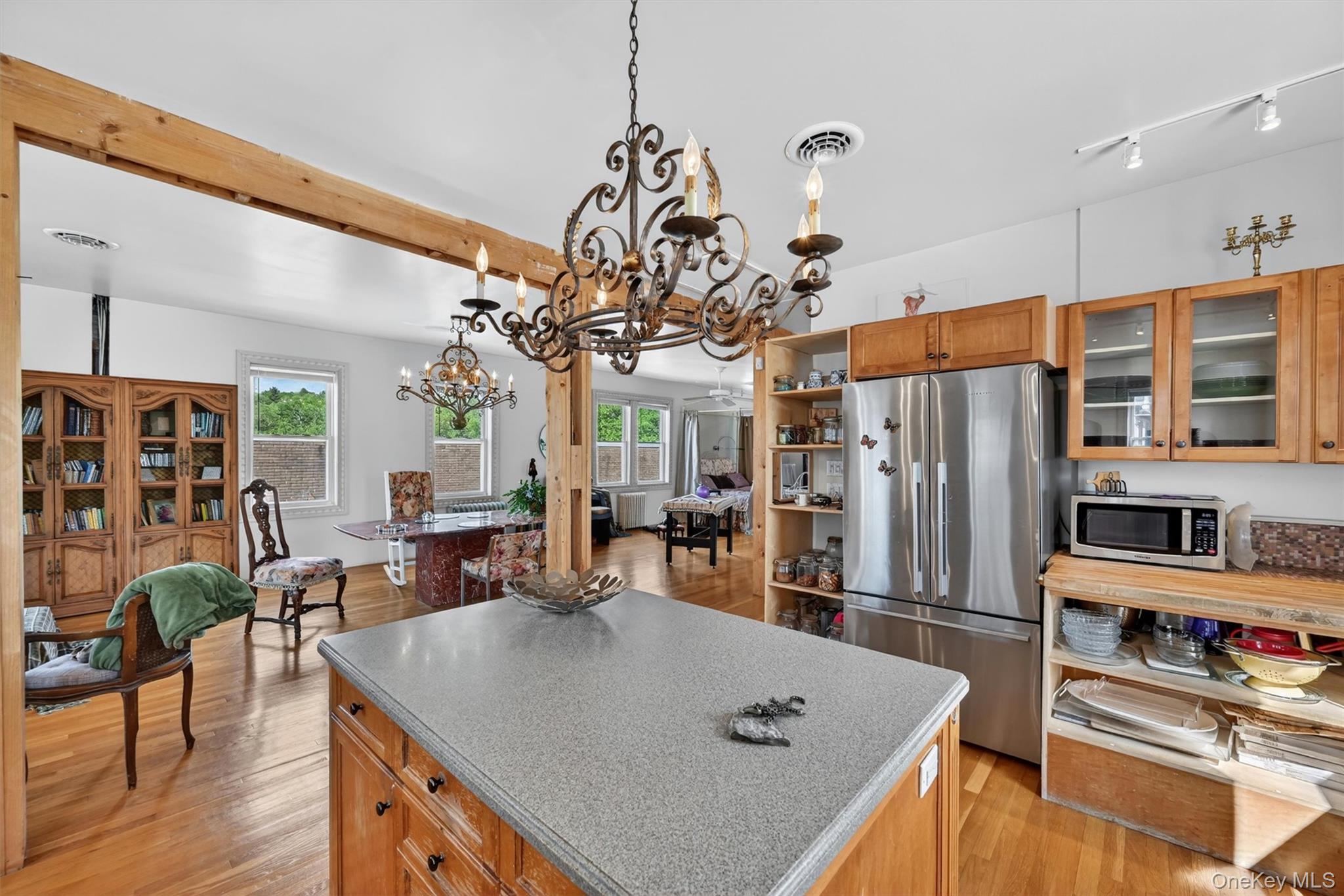 5197 Main Street – For Sale photo 28