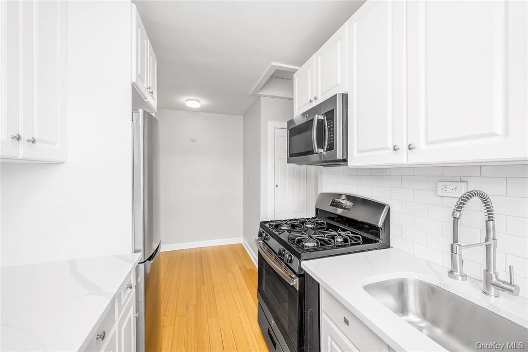 64 Kensington Road, Unit 3B photo 5