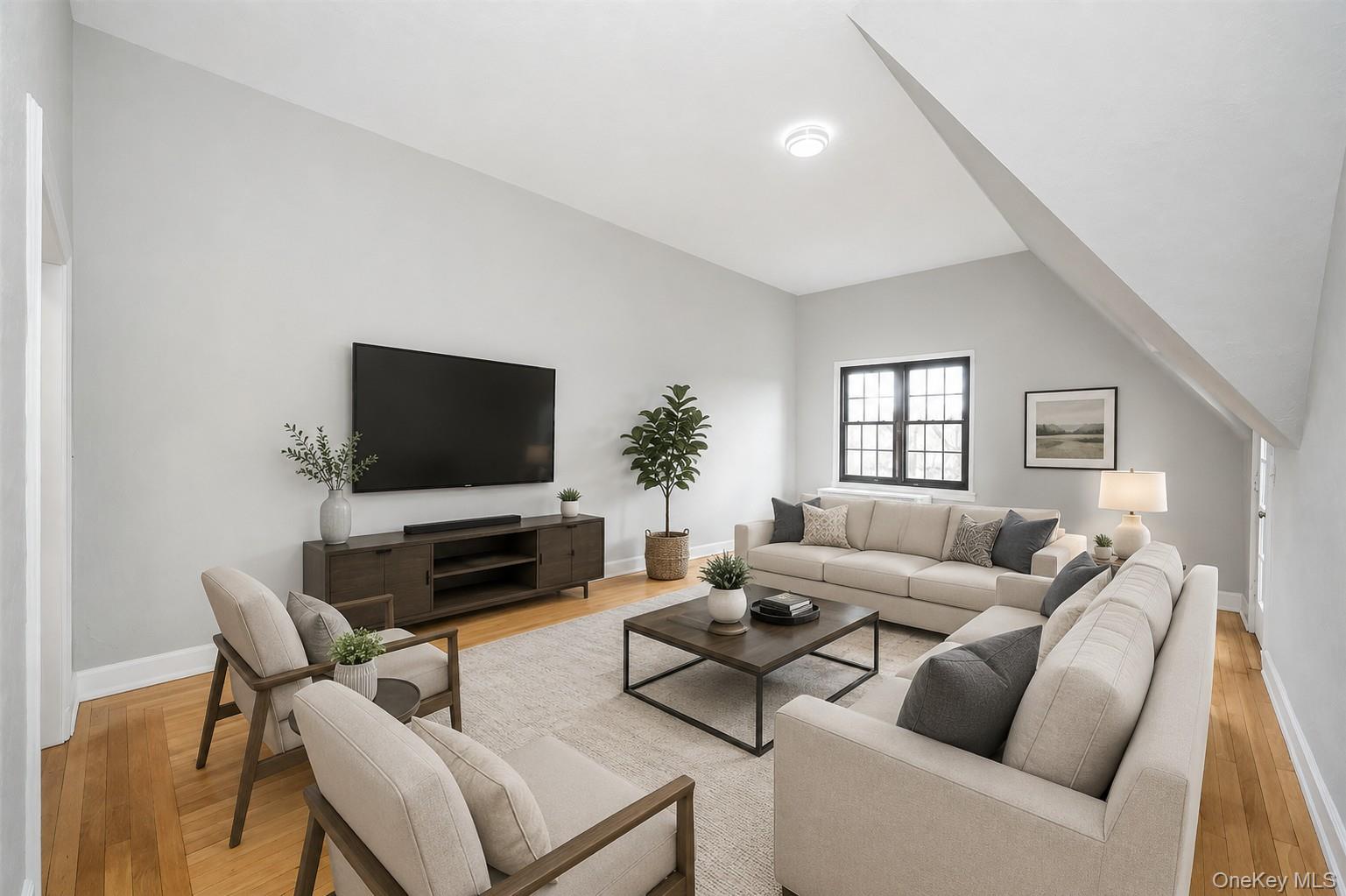 64 Kensington Road, Unit 3B photo 6