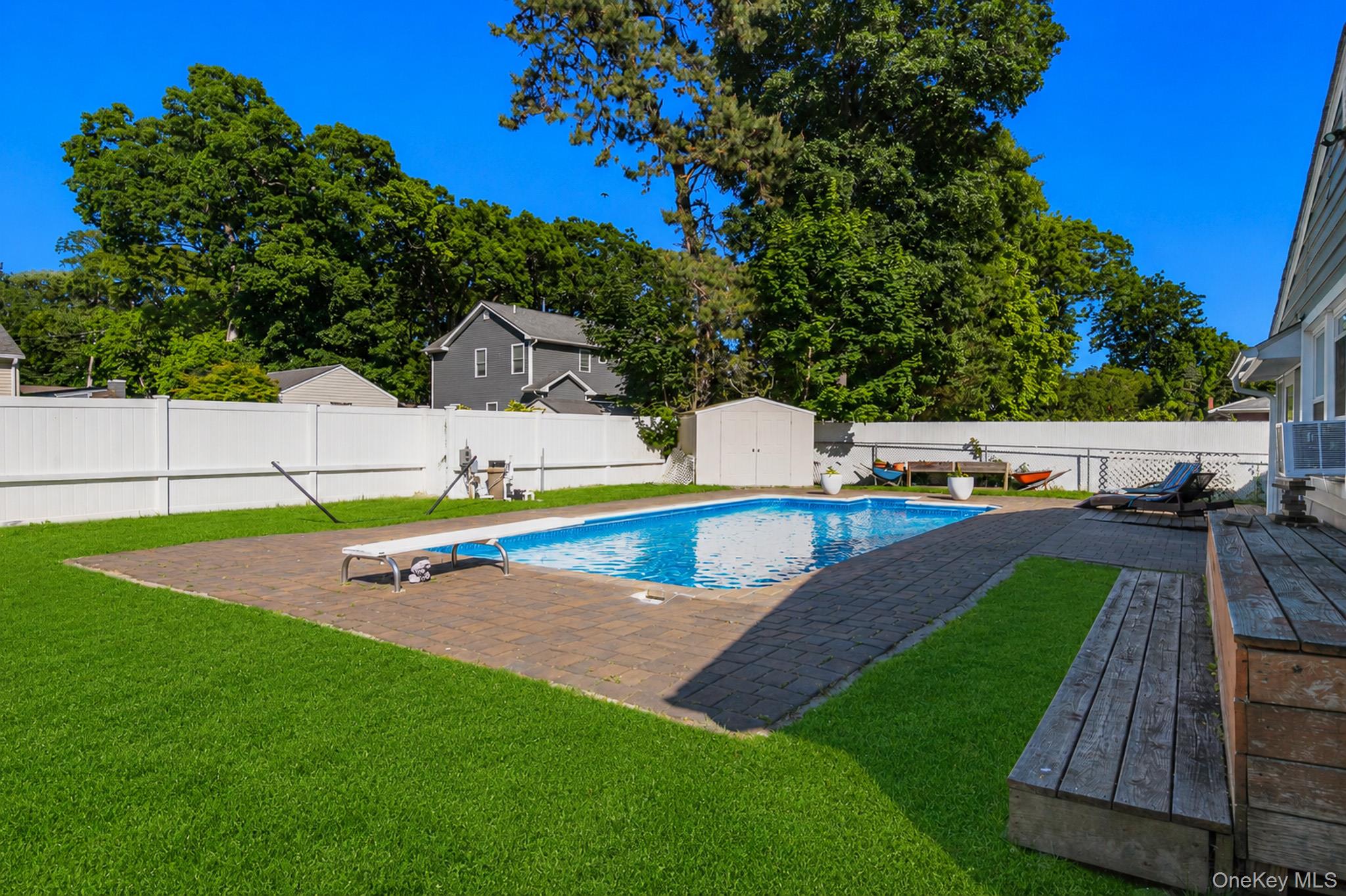 33 Lillian Road – For Sale photo 30