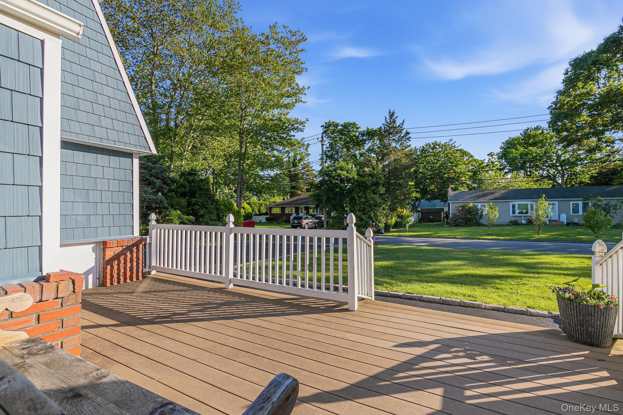 33 Lillian Road – For Sale photo 4