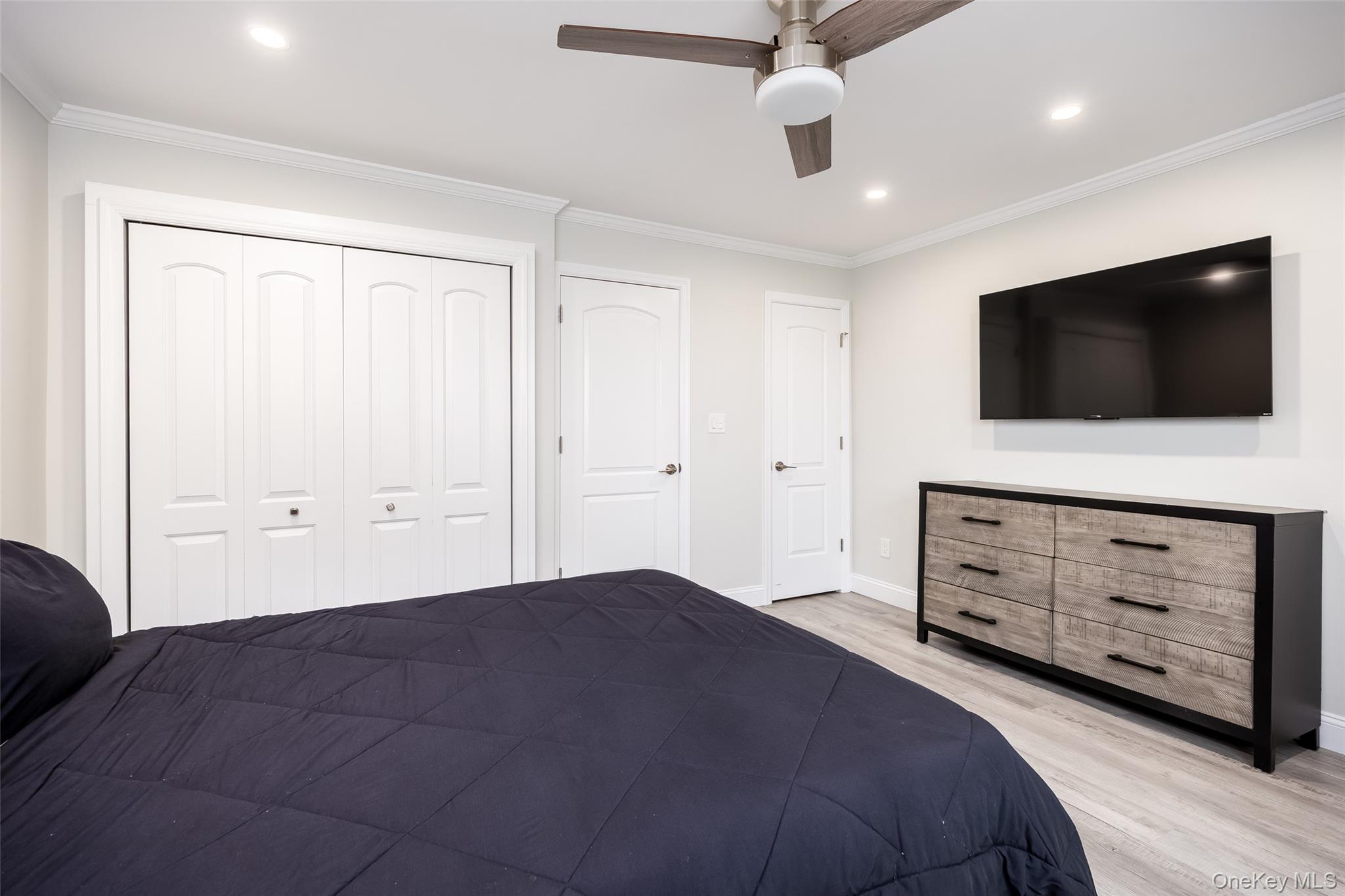 200 Merrick Road, Unit F photo 33