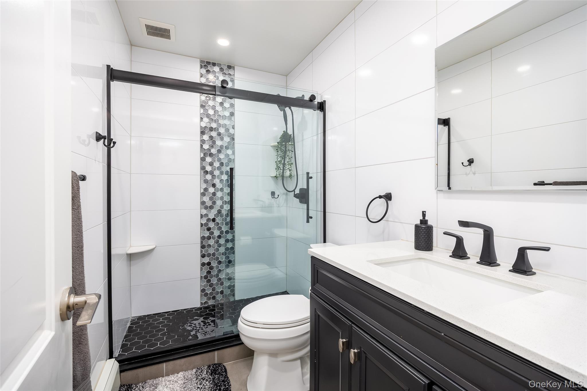 200 Merrick Road, Unit F photo 6