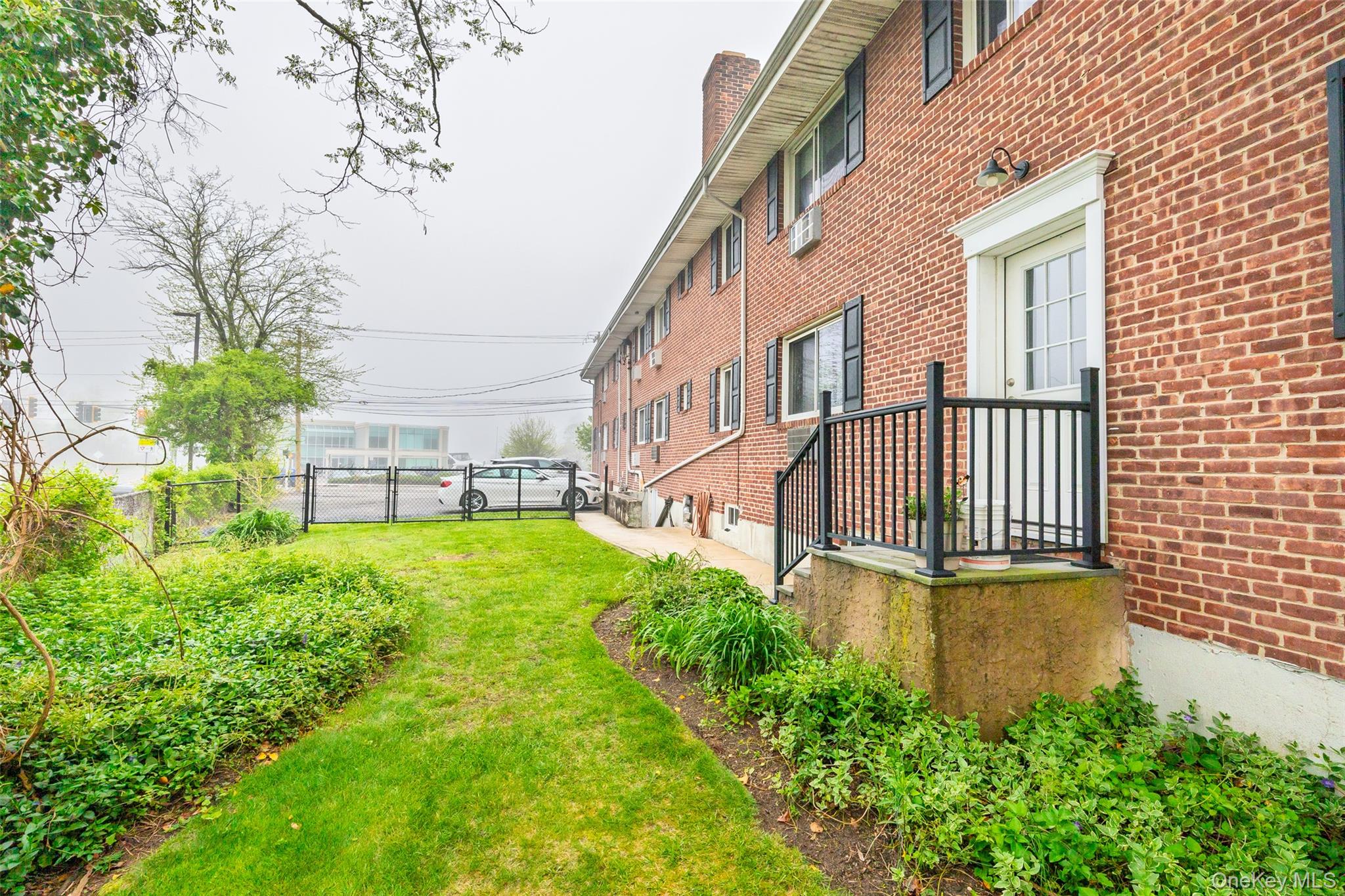 200 Merrick Road, Unit F photo 12