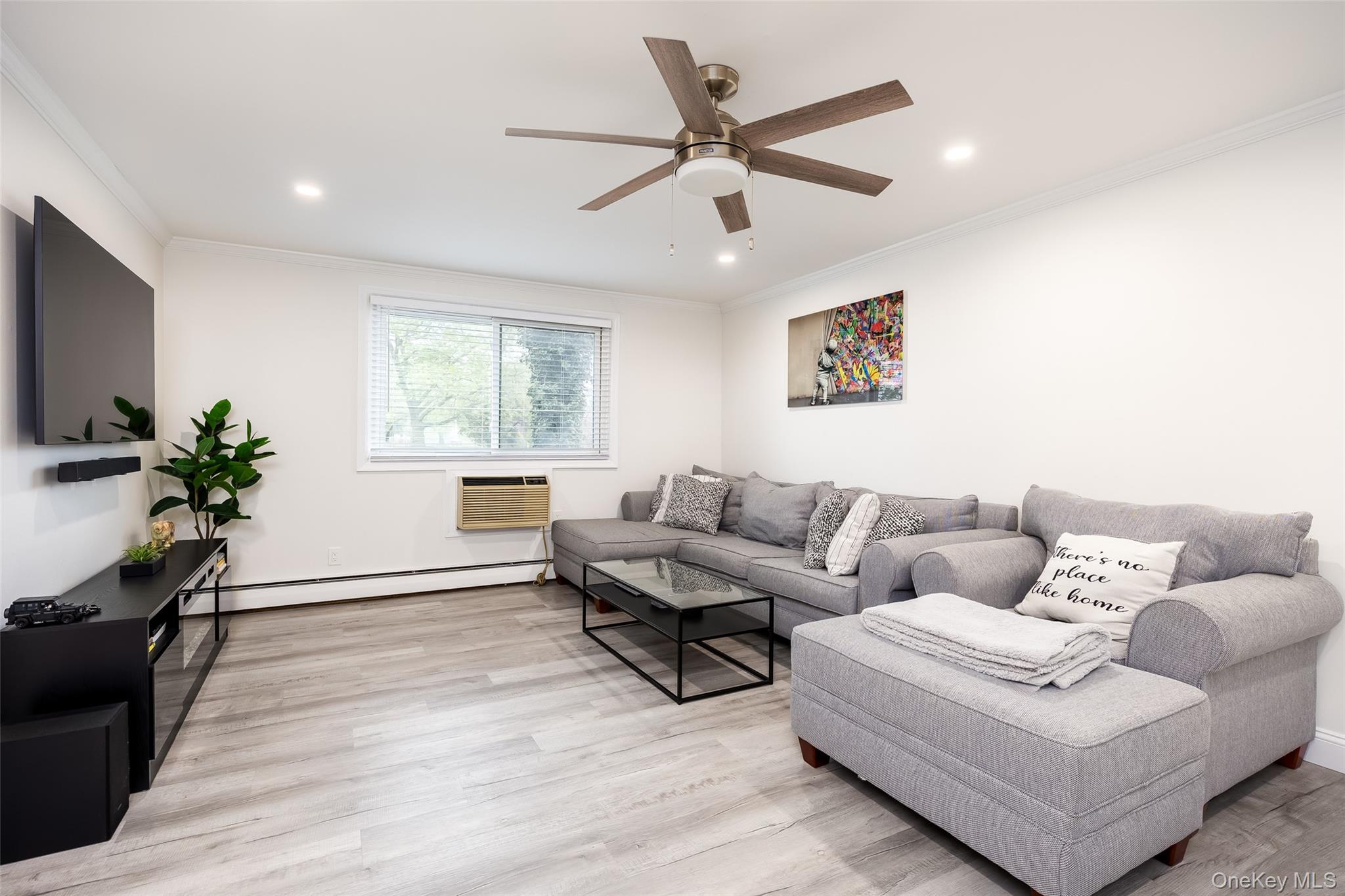 200 Merrick Road, Unit F photo 15