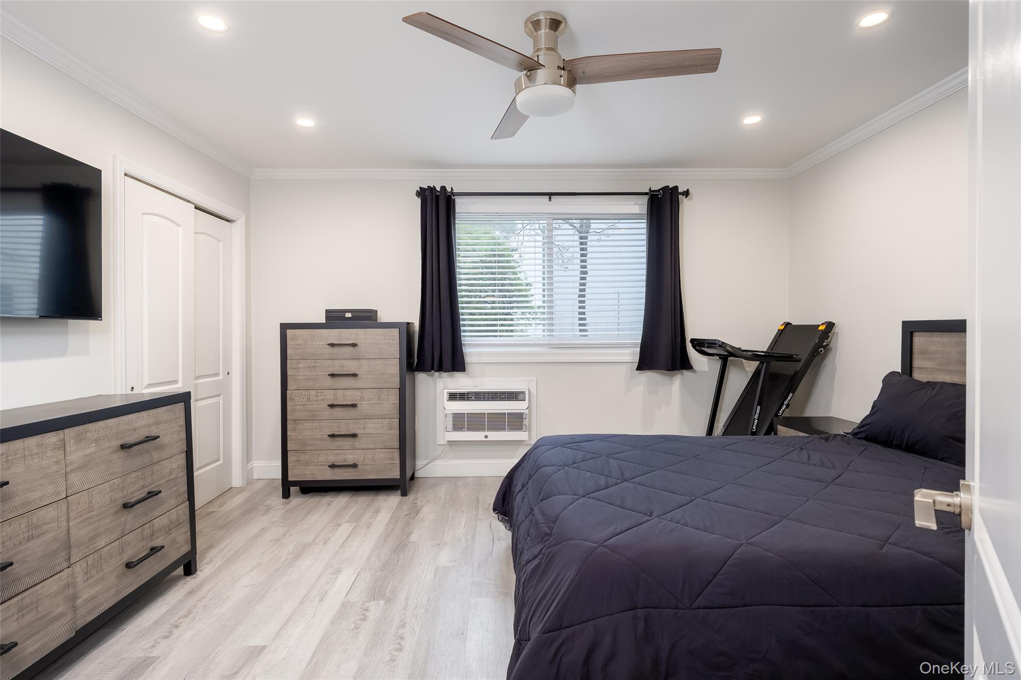 200 Merrick Road, Unit F photo 31