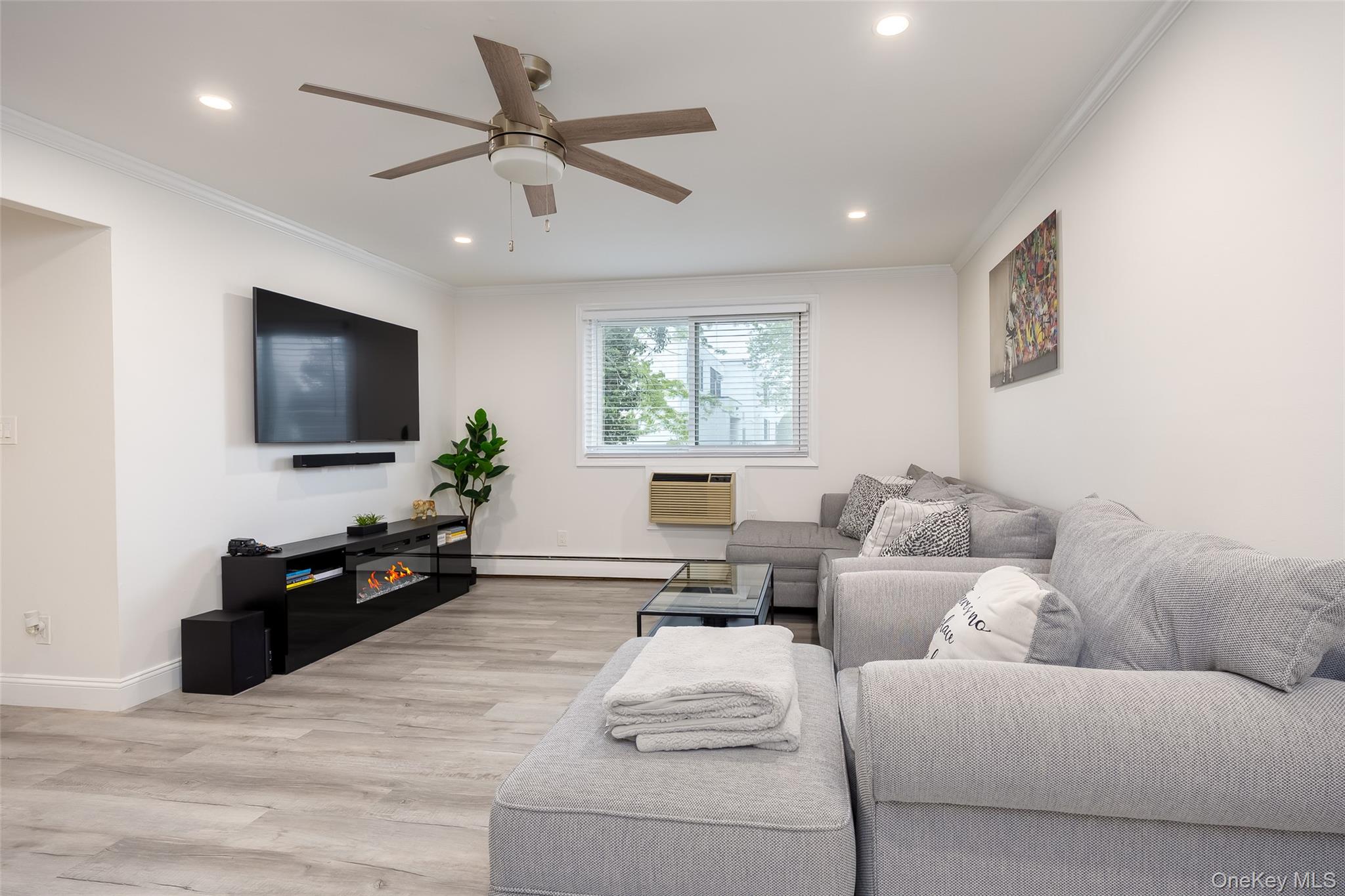 200 Merrick Road, Unit F photo 13