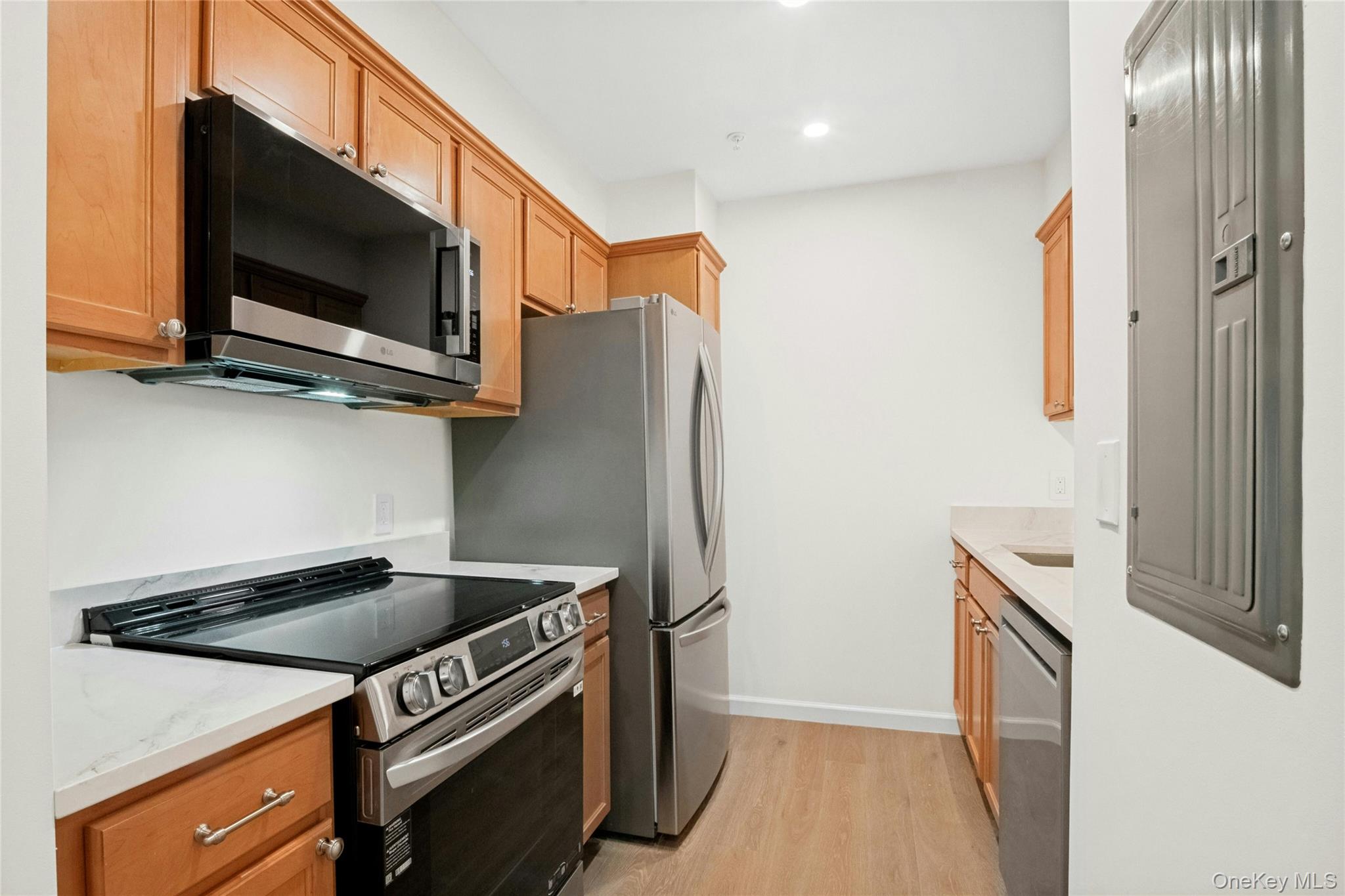 314 Sutton Drive, Unit 314 photo 15