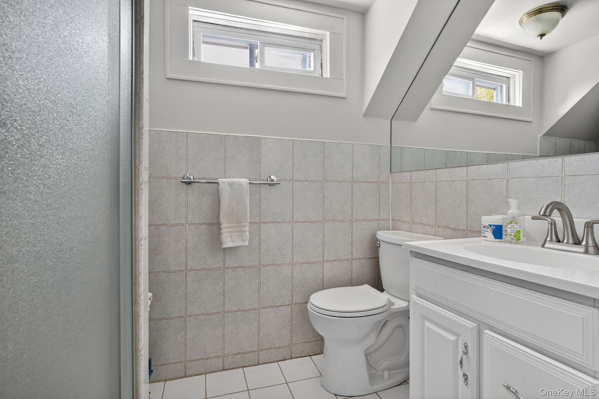 2456 Rockville Centre Parkway – For Sale photo 13