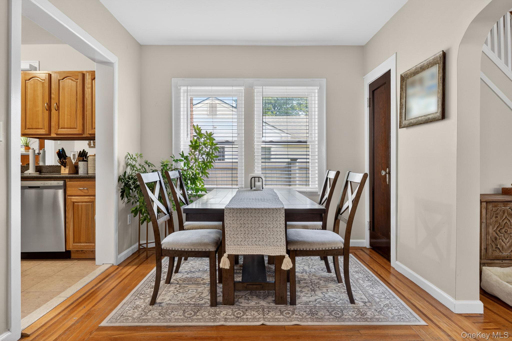 2456 Rockville Centre Parkway – For Sale photo 8