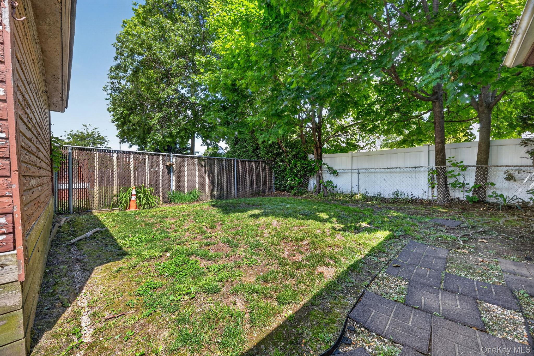 2456 Rockville Centre Parkway – For Sale photo 19