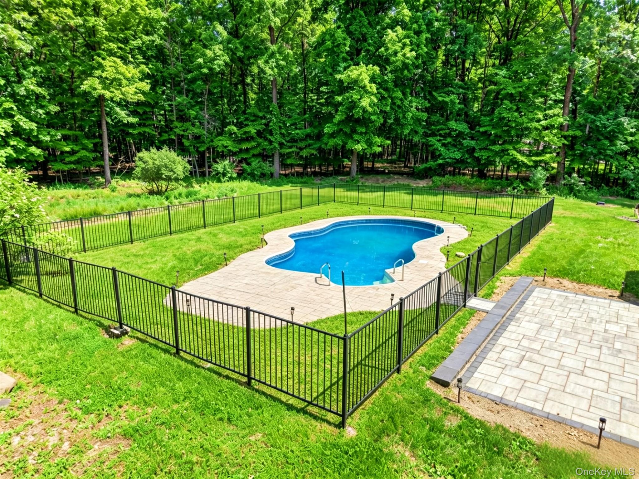 24 Northgate – For Sale photo 47
