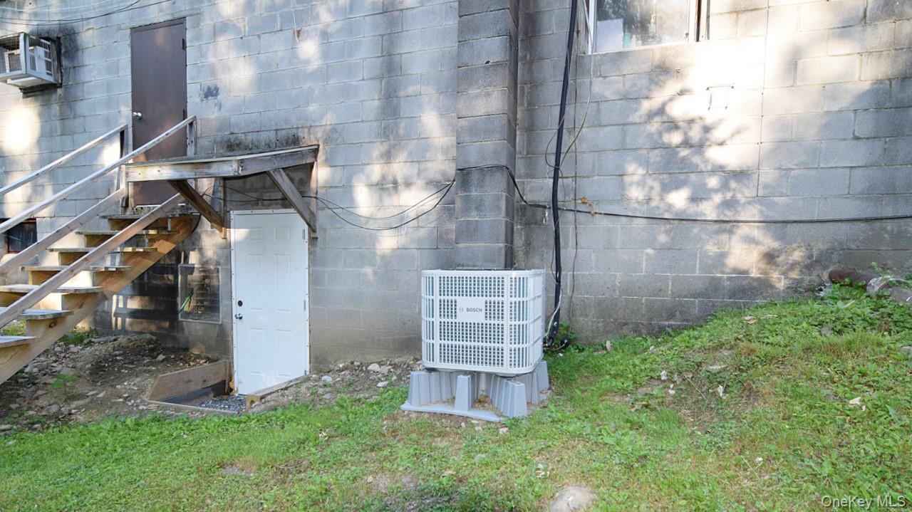 600 Violet Avenue – For Sale photo 20
