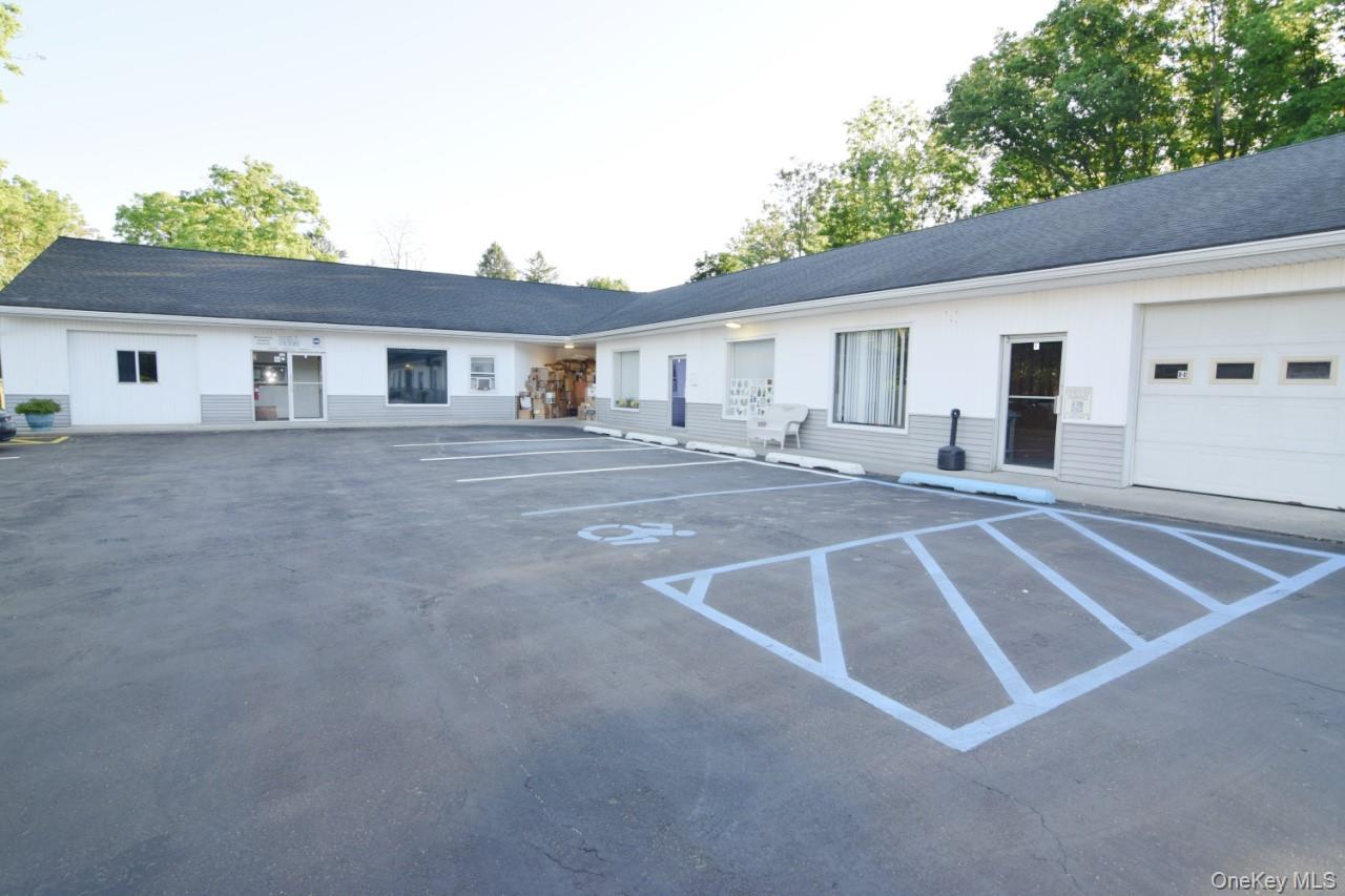 600 Violet Avenue – For Sale photo 5