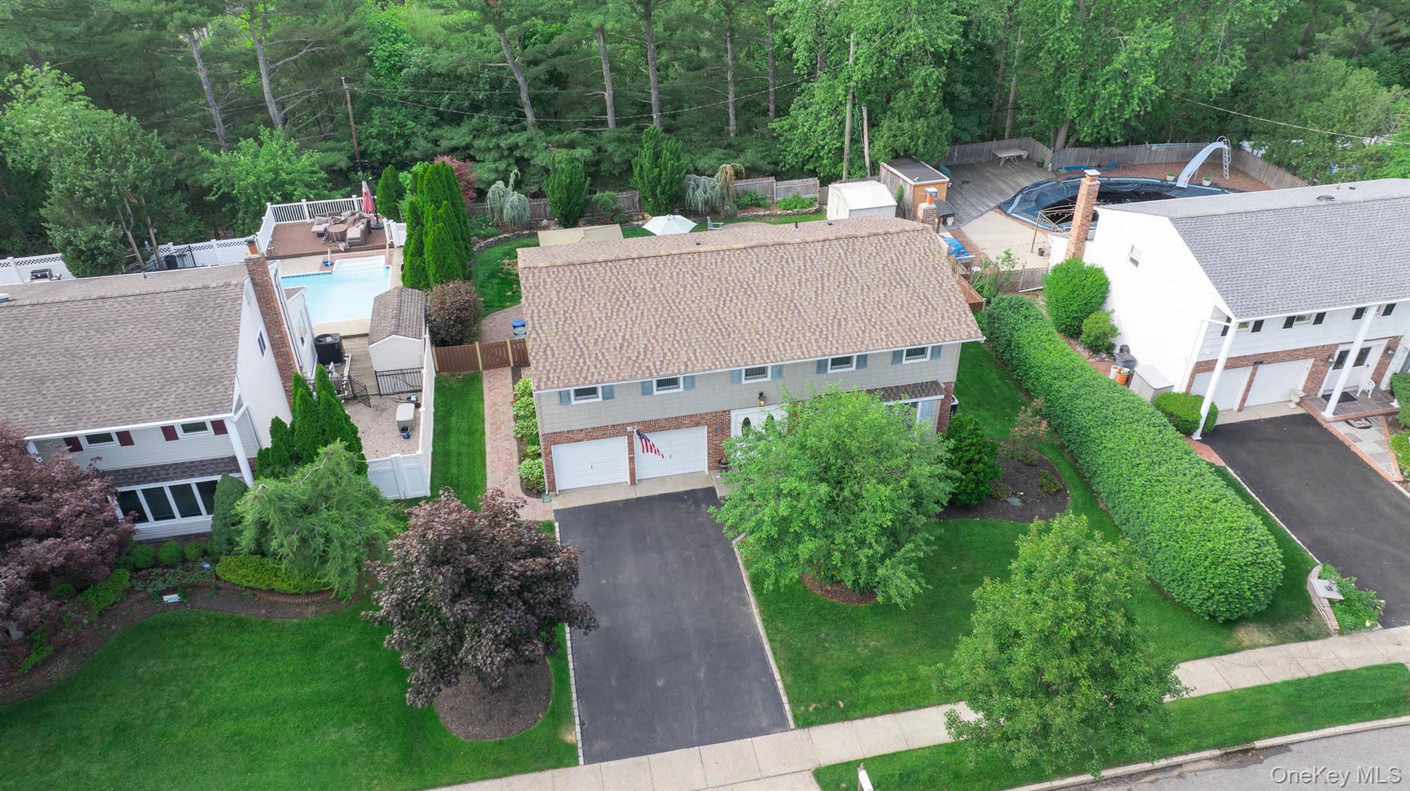 19 Knoll Lane – For Sale photo 29