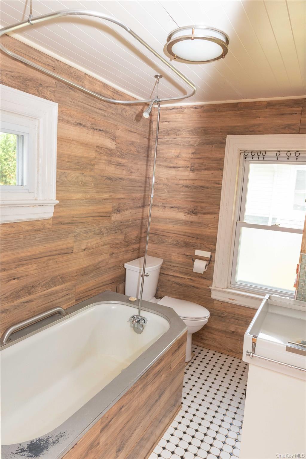209 Sherman Street – For Sale photo 13