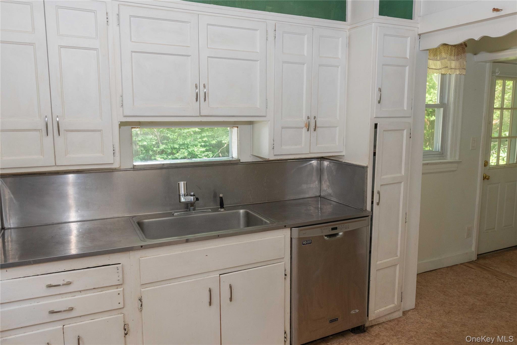 209 Sherman Street – For Sale photo 9