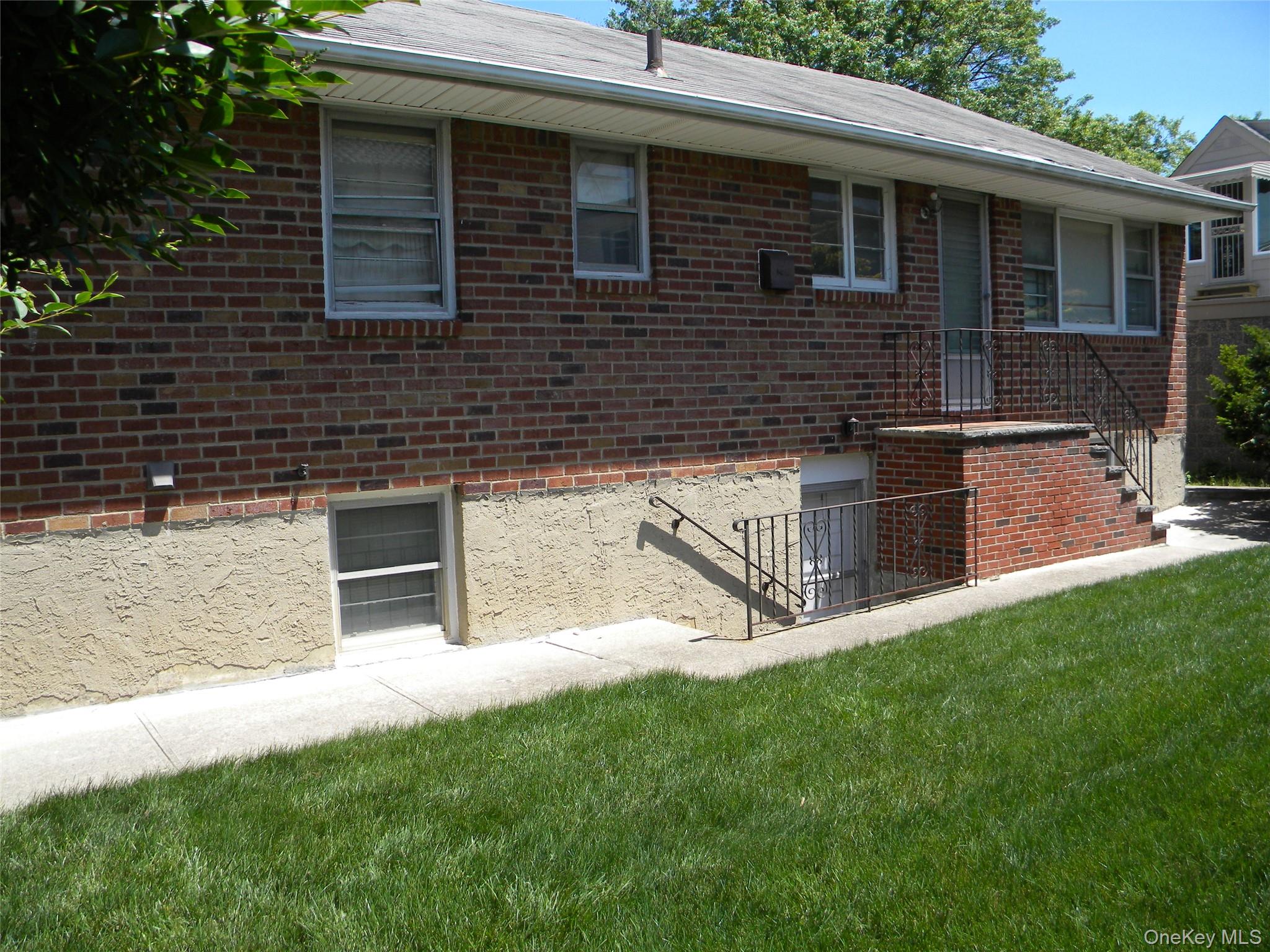 2810 210th Place – For Sale photo 31