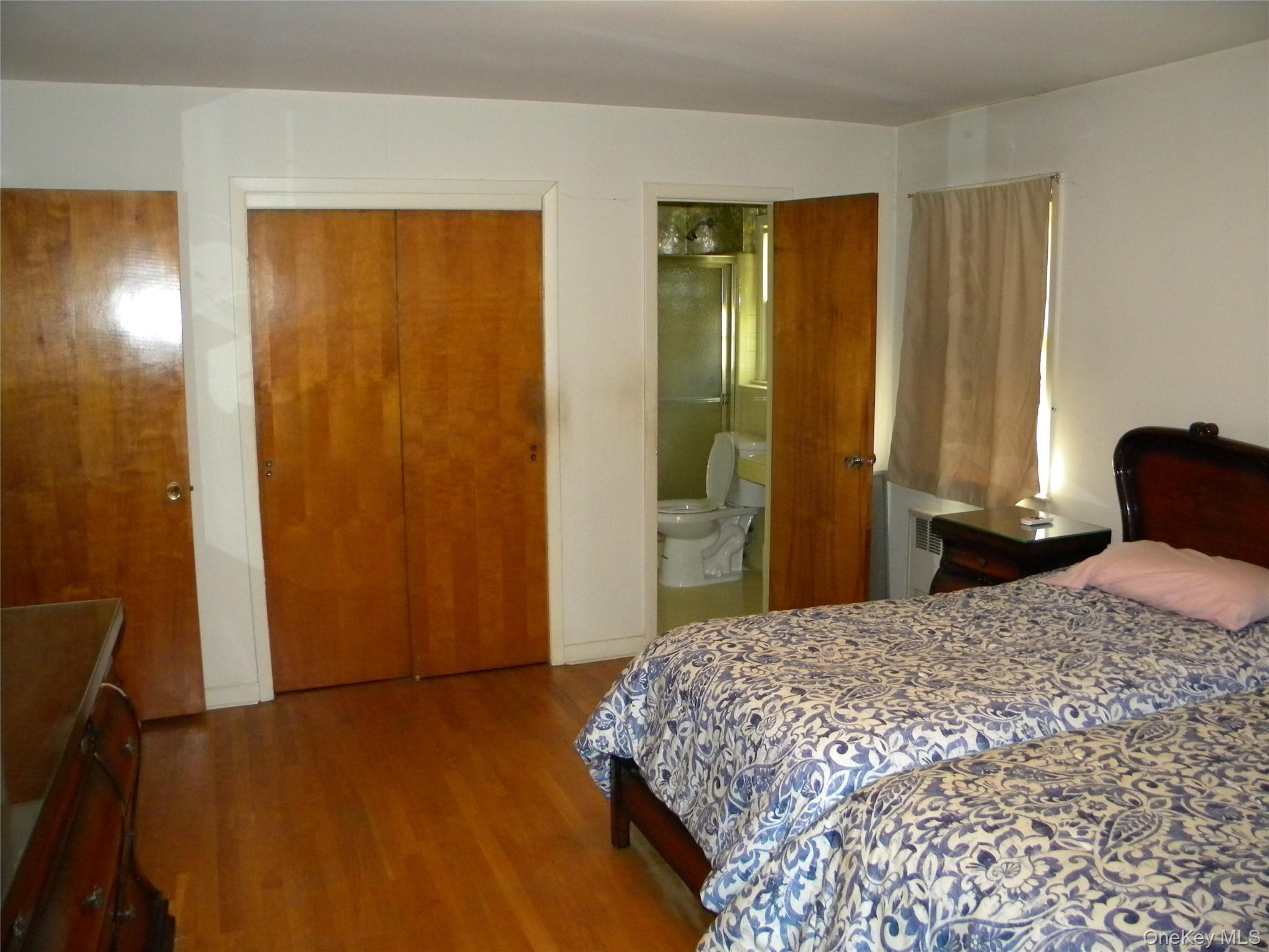 2810 210th Place – For Sale photo 11