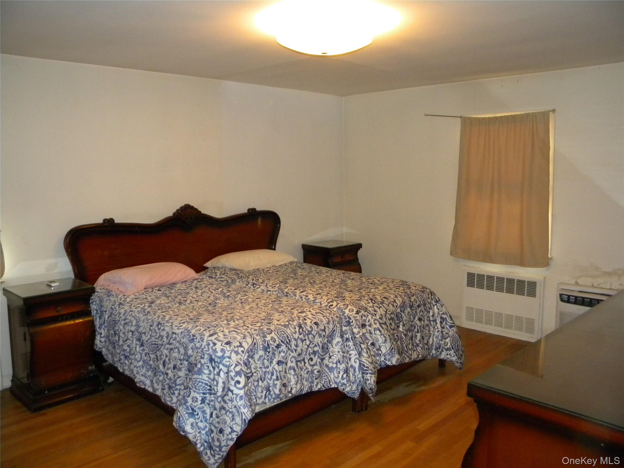 2810 210th Place – For Sale photo 9