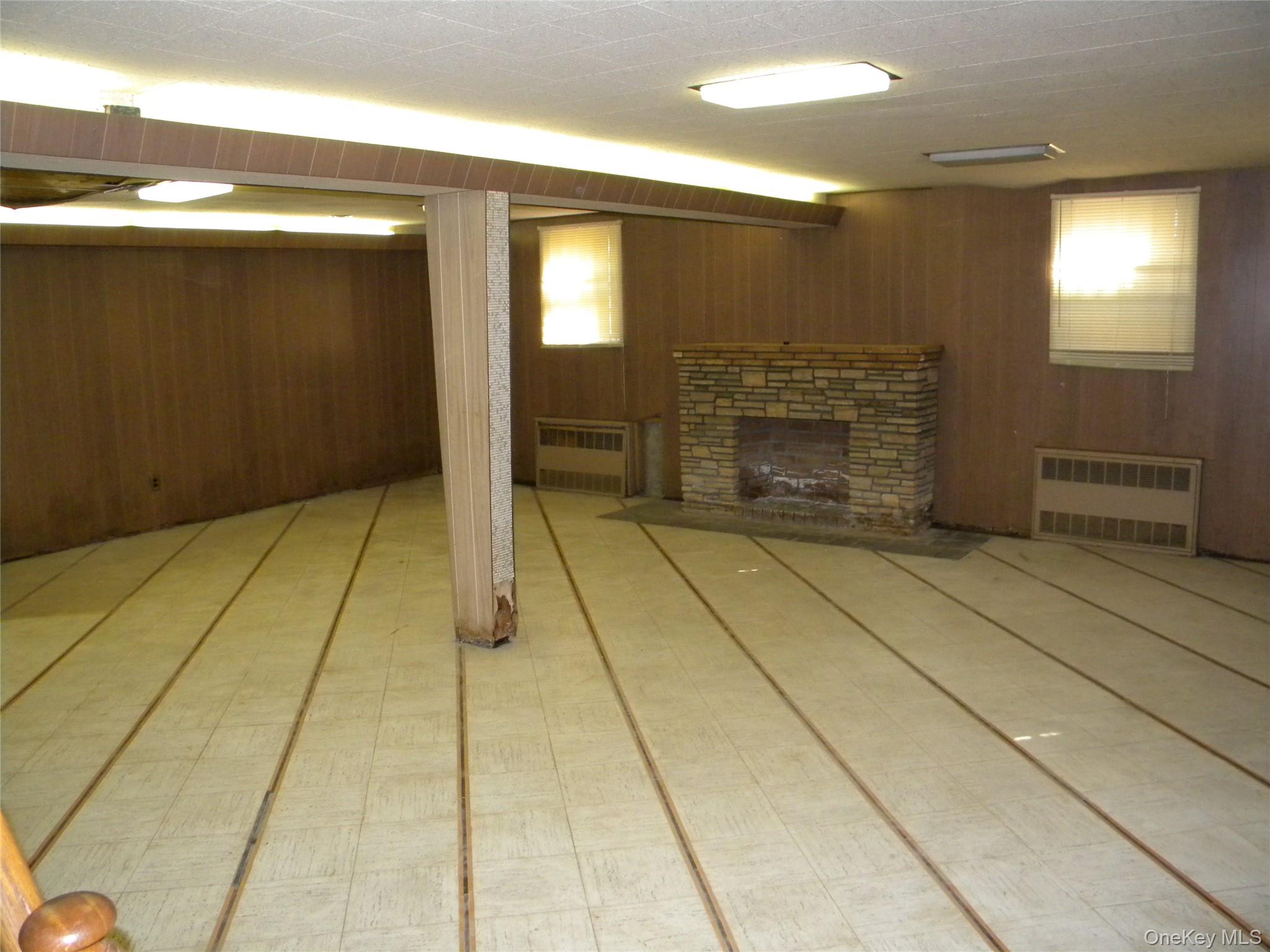 2810 210th Place – For Sale photo 22