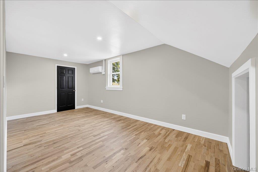 584 Shore Drive – For Sale photo 27