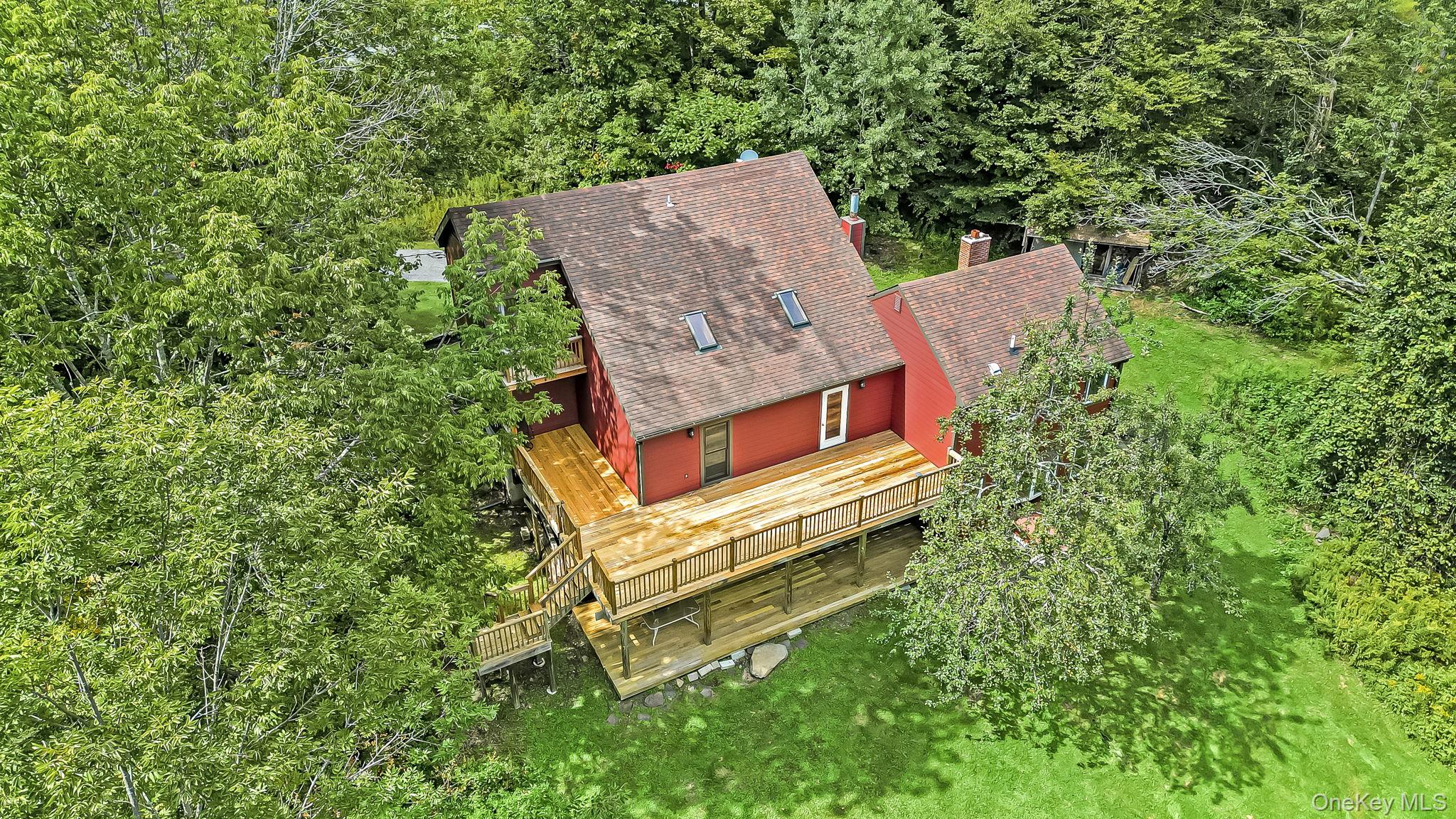 587 Dutch Hill Road – For Sale photo 2