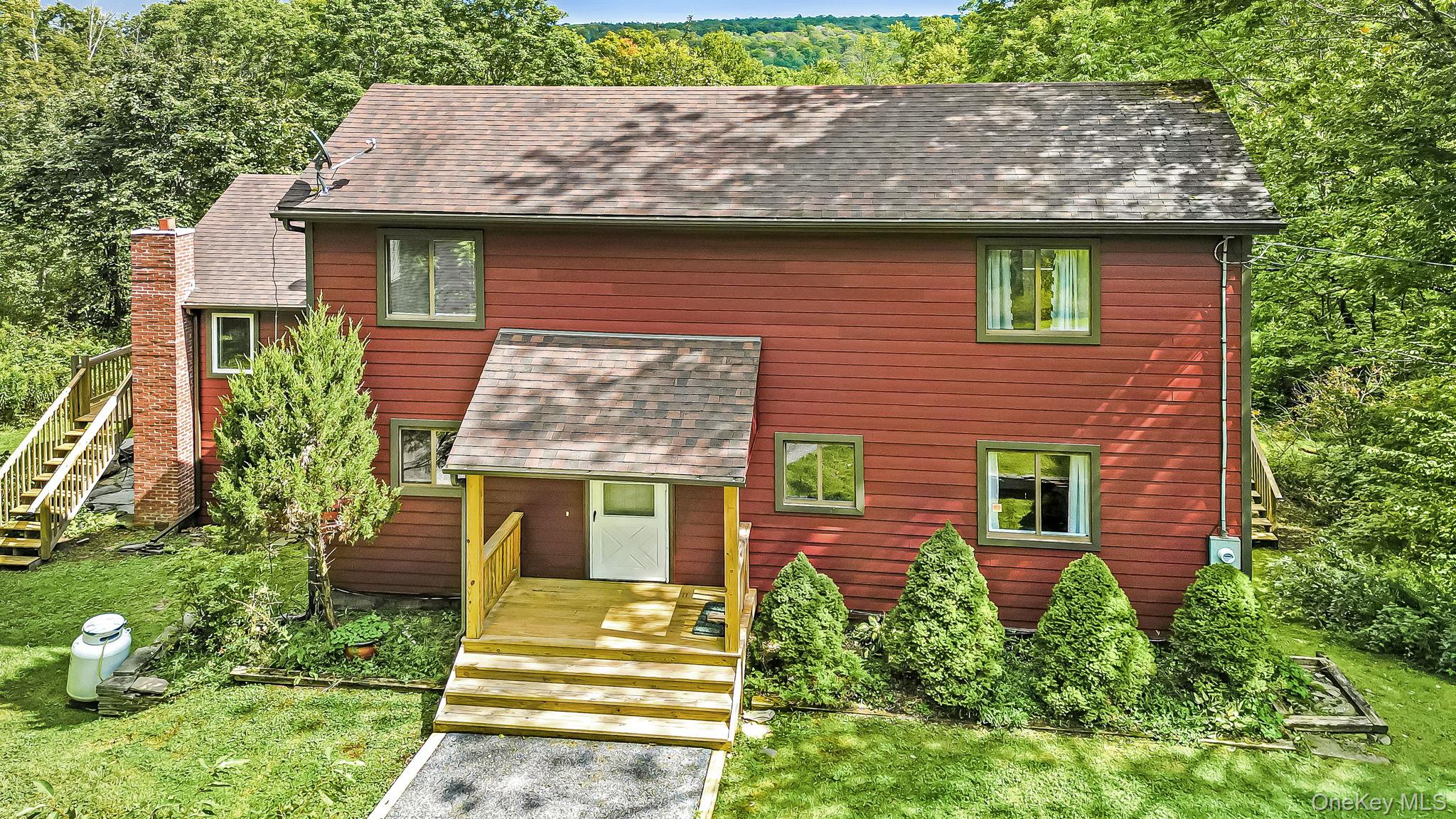587 Dutch Hill Road – For Sale