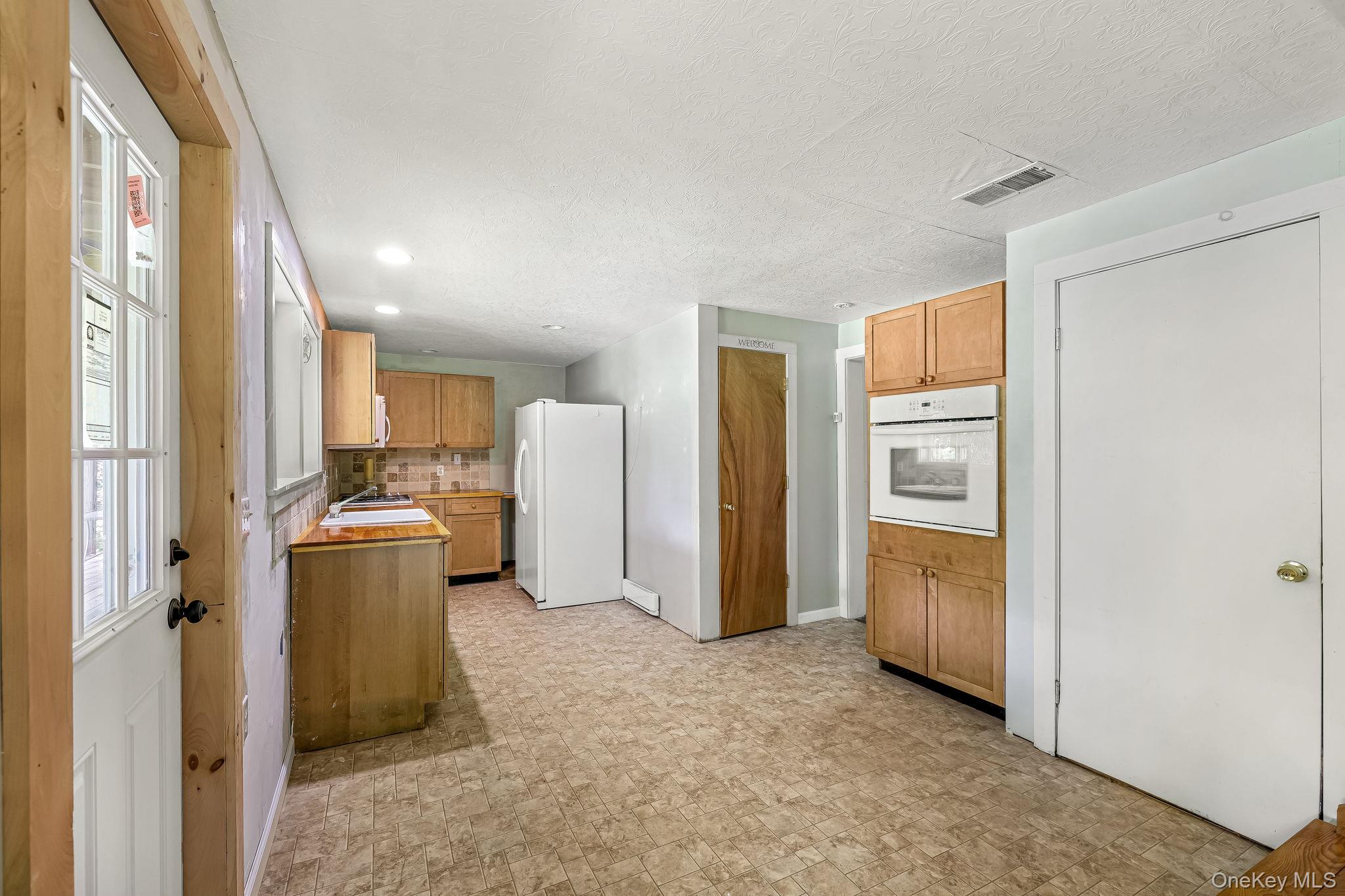 587 Dutch Hill Road – For Sale photo 21