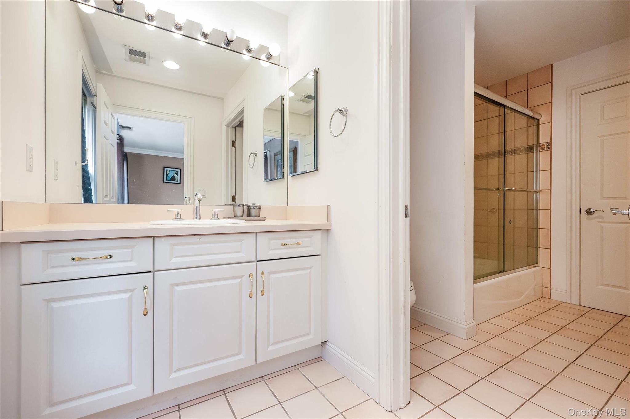47 Pembroke Drive – For Sale photo 31